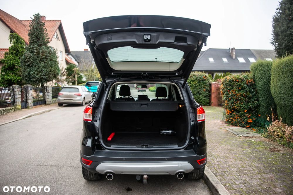 Ford Kuga 2.0 TDCi 4x4 Titanium - 14