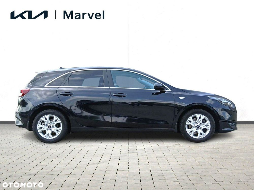 Kia Ceed 1.5 T-GDI M - 6