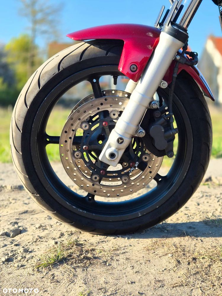 Yamaha MT - 22