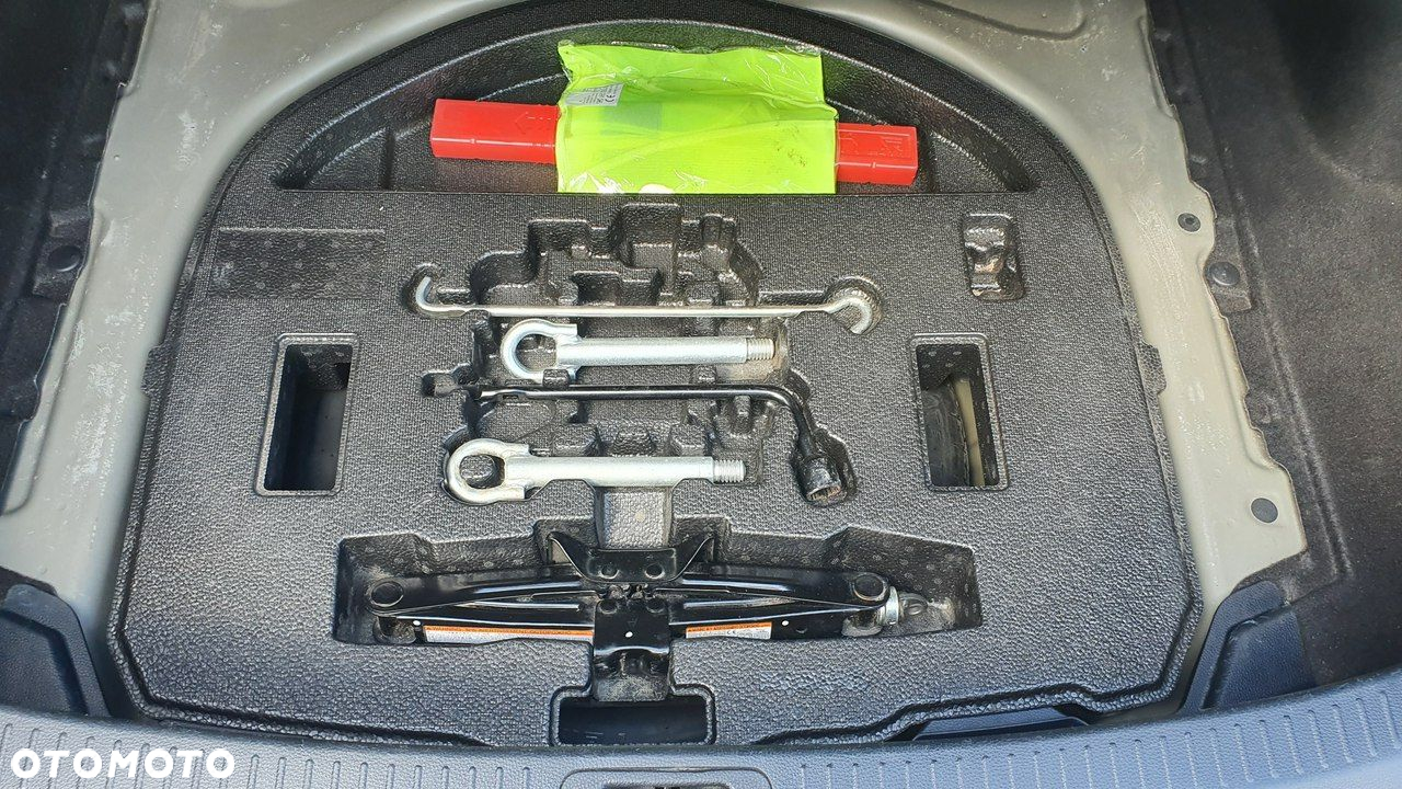 Toyota Corolla 1.6 Comfort - 15