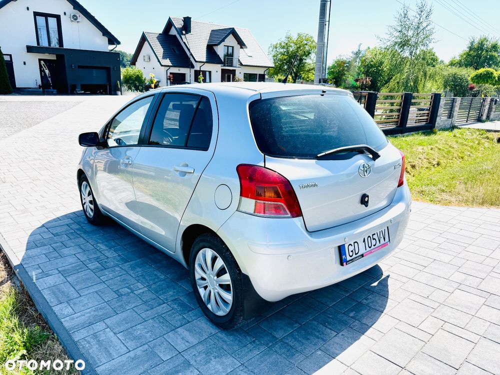 Toyota Yaris 1.33 VVT-i Multi Mode Executive - 24