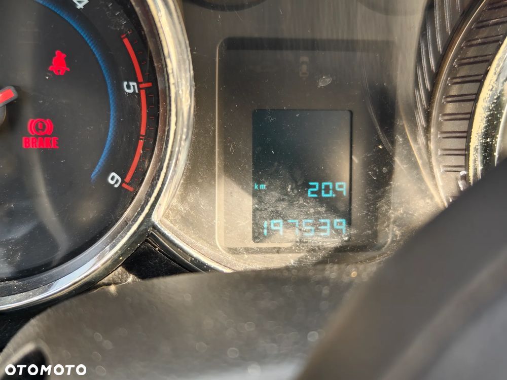 Chevrolet Cruze - 5