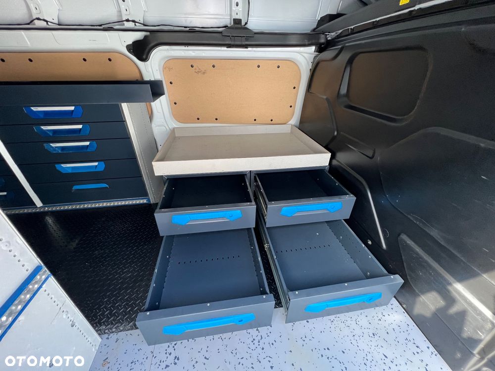 Ford Transit Custom L2H2 - 23