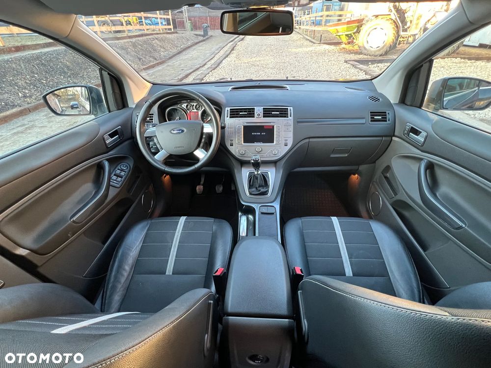 Ford Kuga 2.0 TDCi Titanium - 7