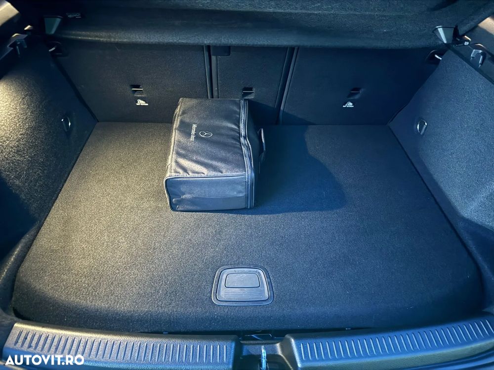 Mercedes-Benz A 250 e 8G-DCT Progressive - 10