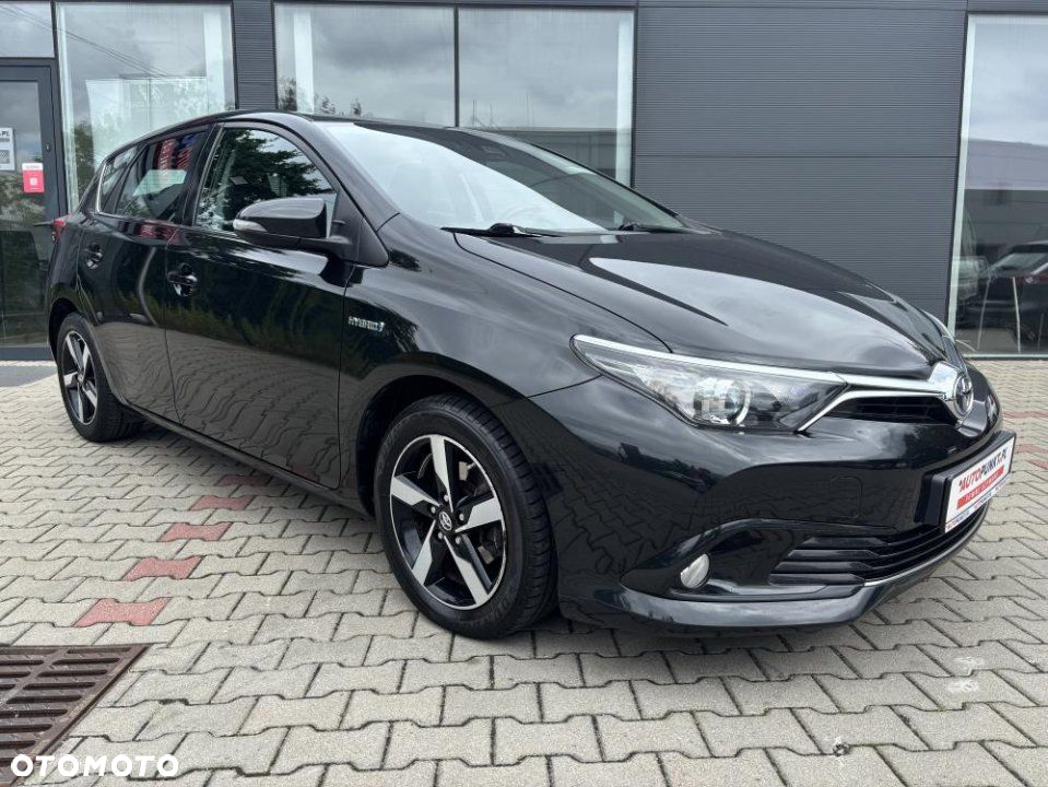 Toyota Auris - 3