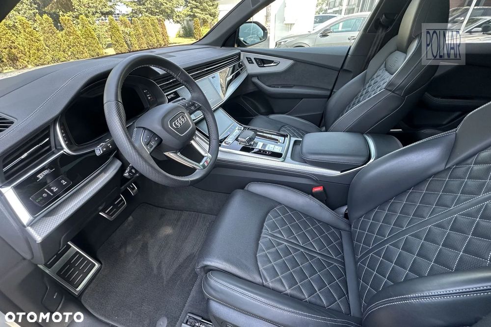Audi SQ8 - 10