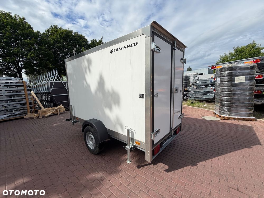 TEMARED Przyczepa izoterma chłodnia TEMARED COOLER 3015 1,8T WYPRZEDAŻ - 5