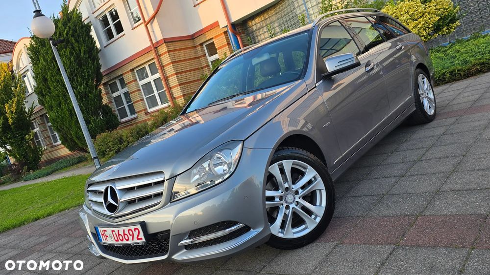 Mercedes-Benz Klasa C 180 BlueEFFICIENCY Avantgarde - 40