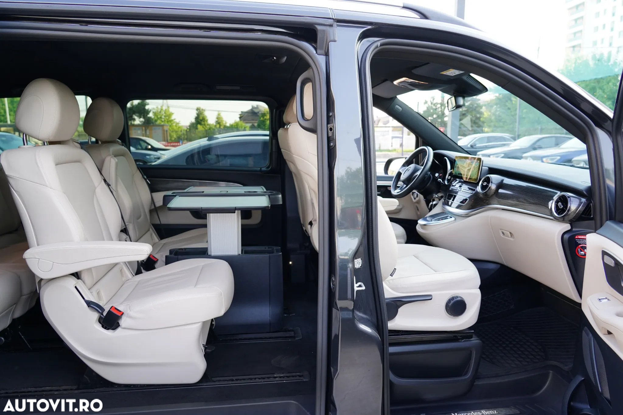 Mercedes-Benz V 250 d extralang 4Matic 9G-TRONIC Avantgarde Edition 2023 - 24