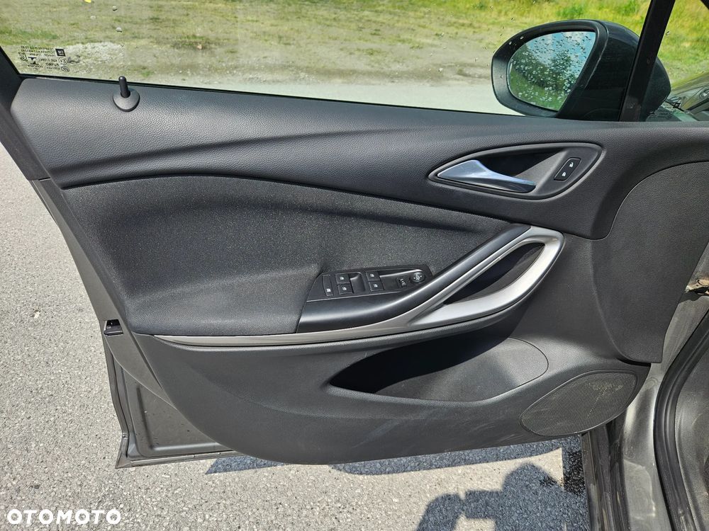 Opel Astra - 8