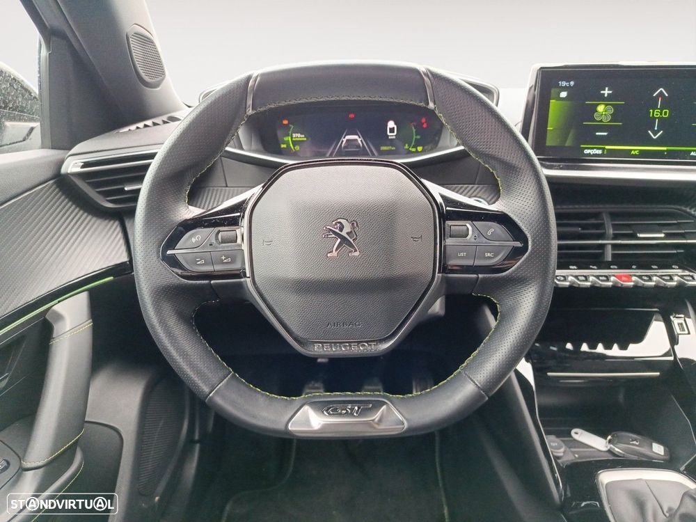 Peugeot 2008 1.2 PureTech GT - 12