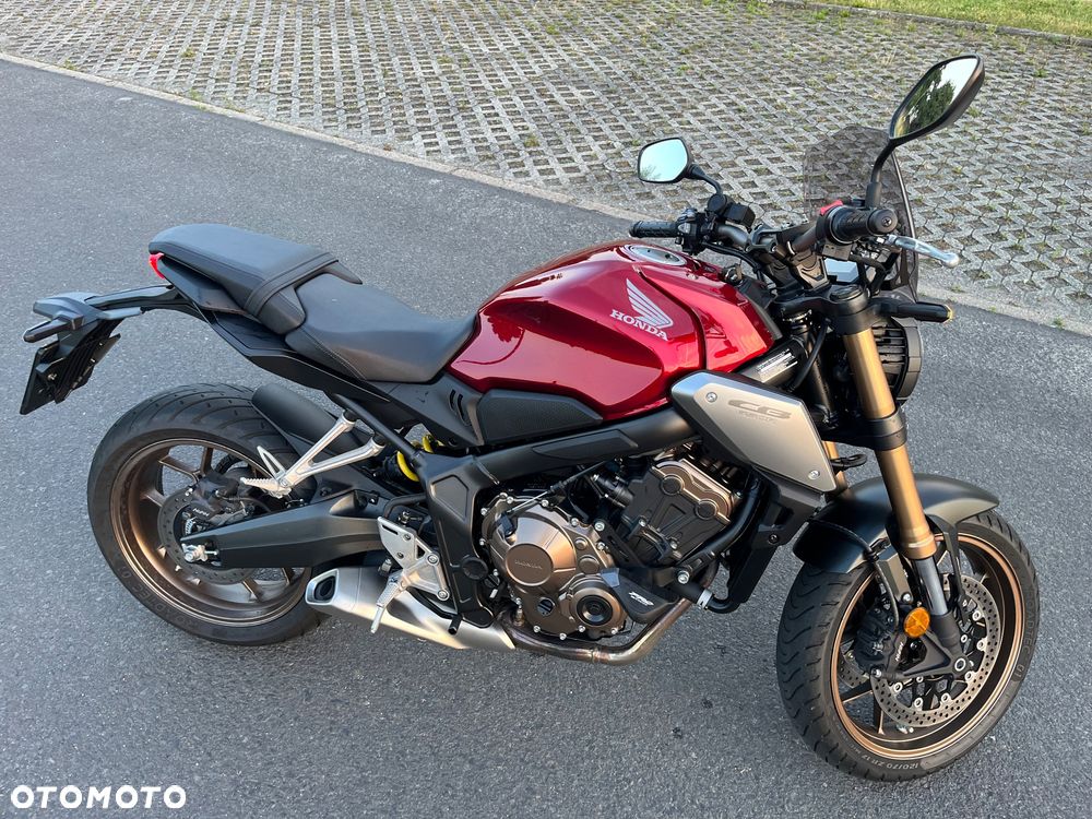 Honda CB - 31