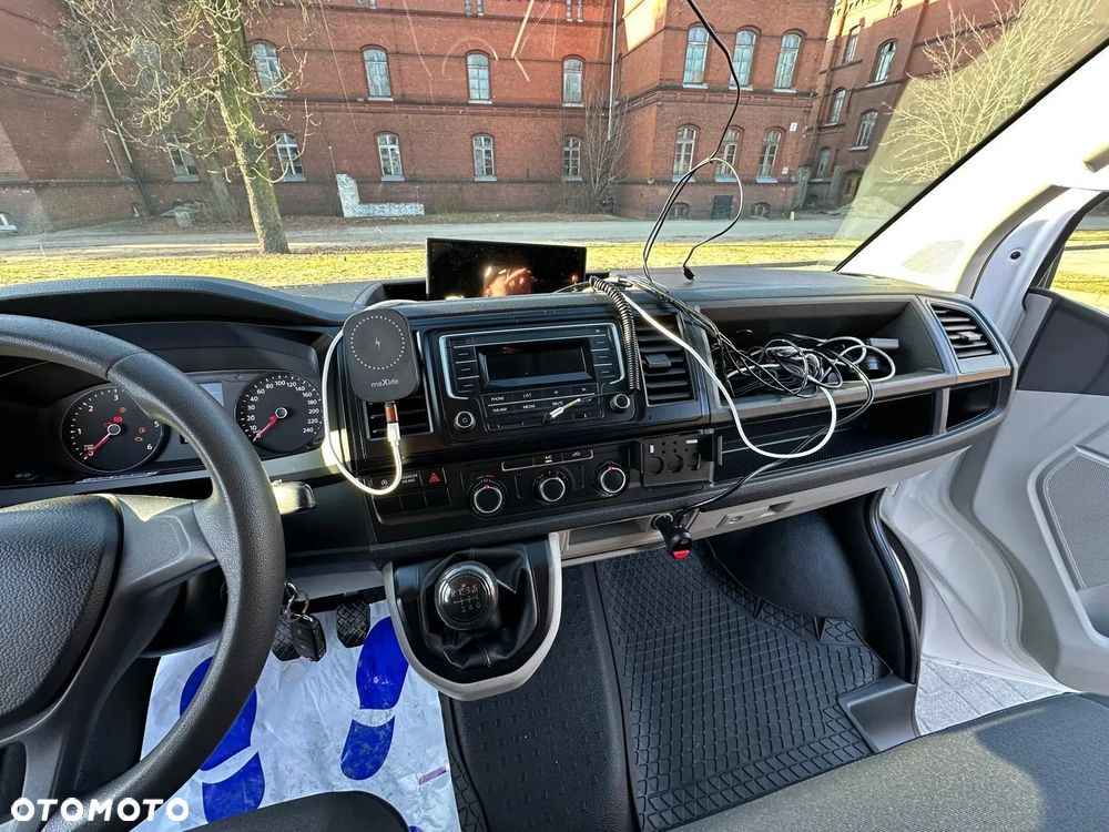 Volkswagen T6 - 24