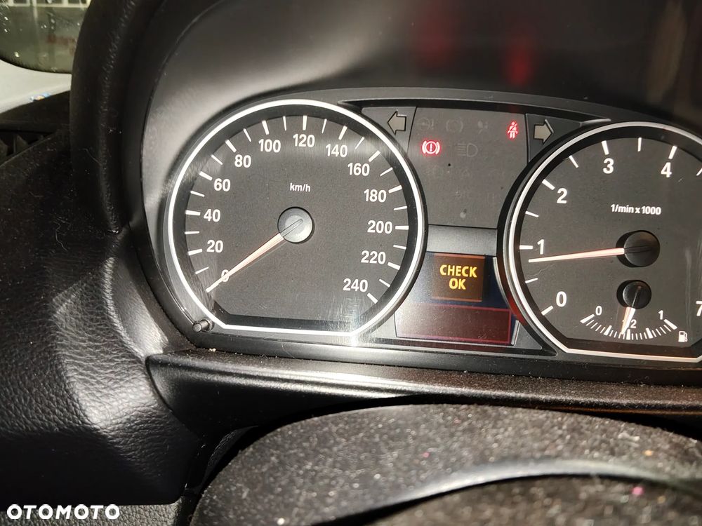 BMW Seria 1 - 27