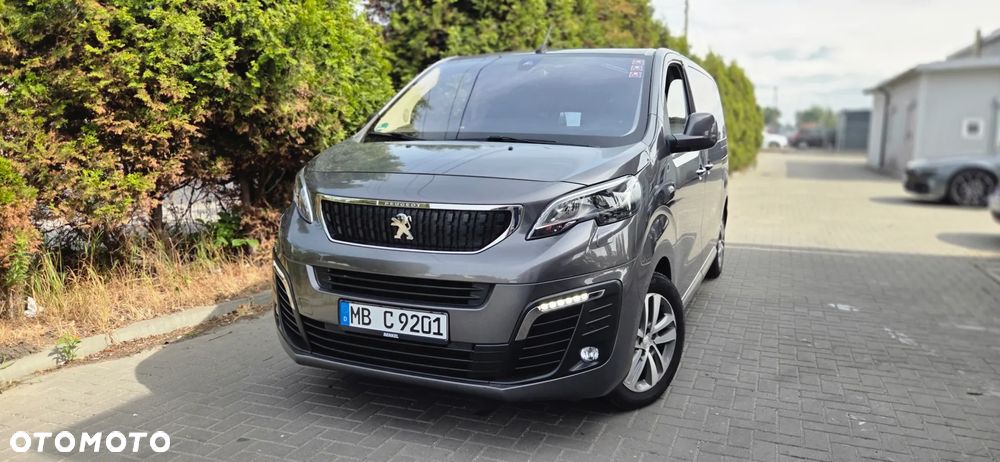 Peugeot Traveller 2.0 BlueHDi Standard Business Vip - 18