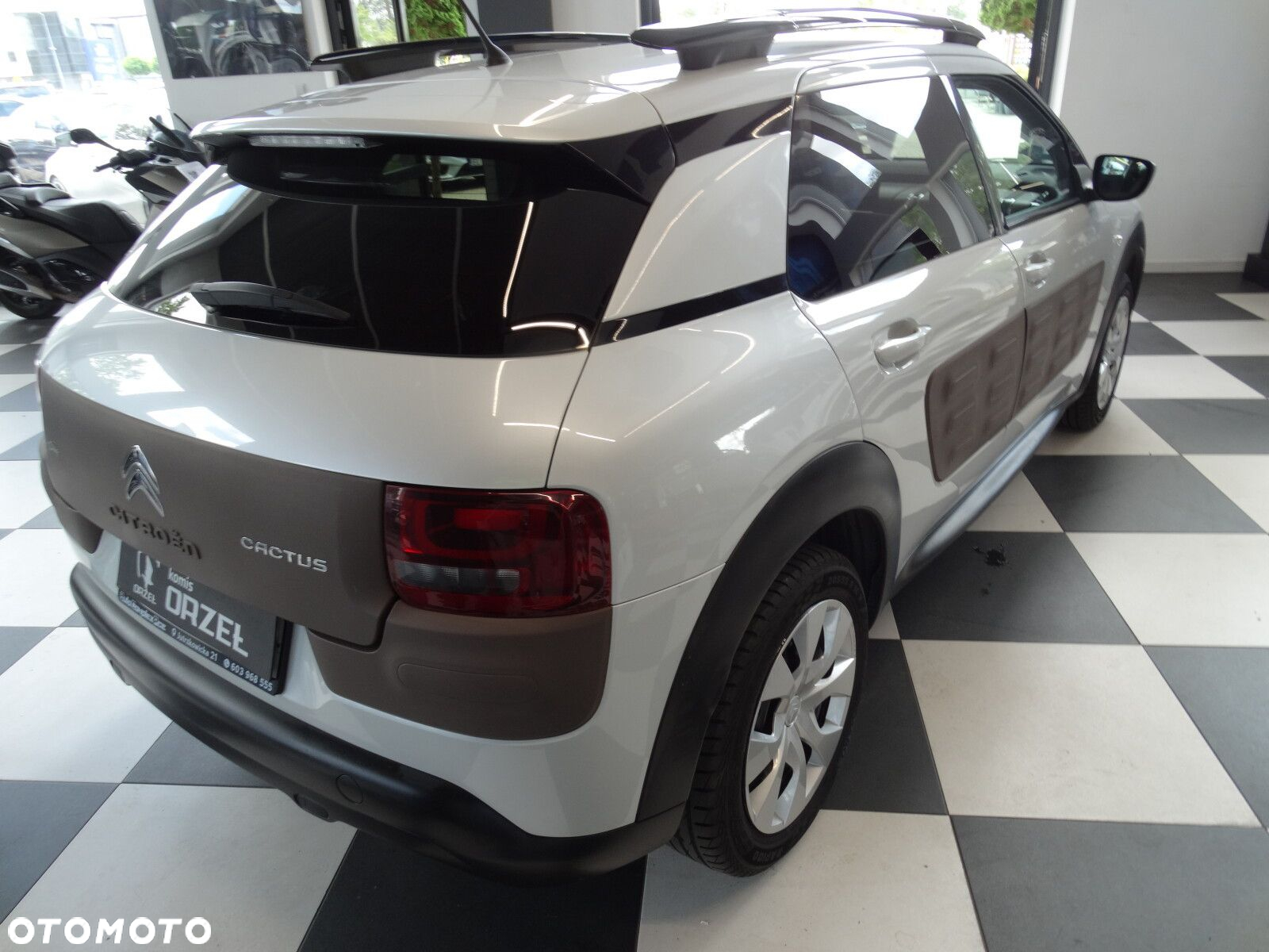 Citroën C4 Cactus - 5