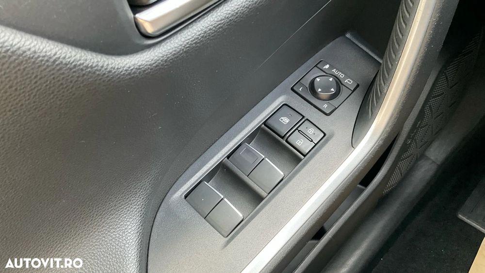 Toyota RAV4 2.5 Hybrid VVT-iE 4x4 Active - 37