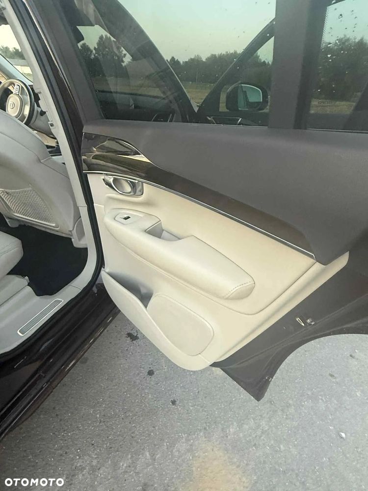 Volvo XC 90 T6 AWD Inscription 7os - 13