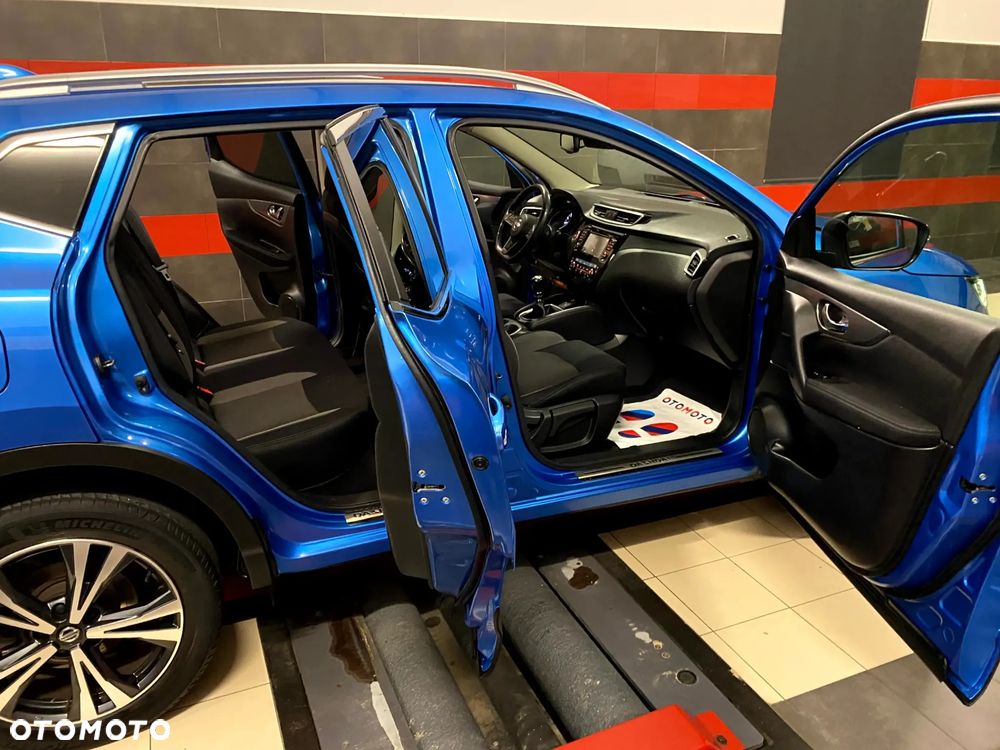 Nissan Qashqai 1.6 DIG-T Tekna+ - 19