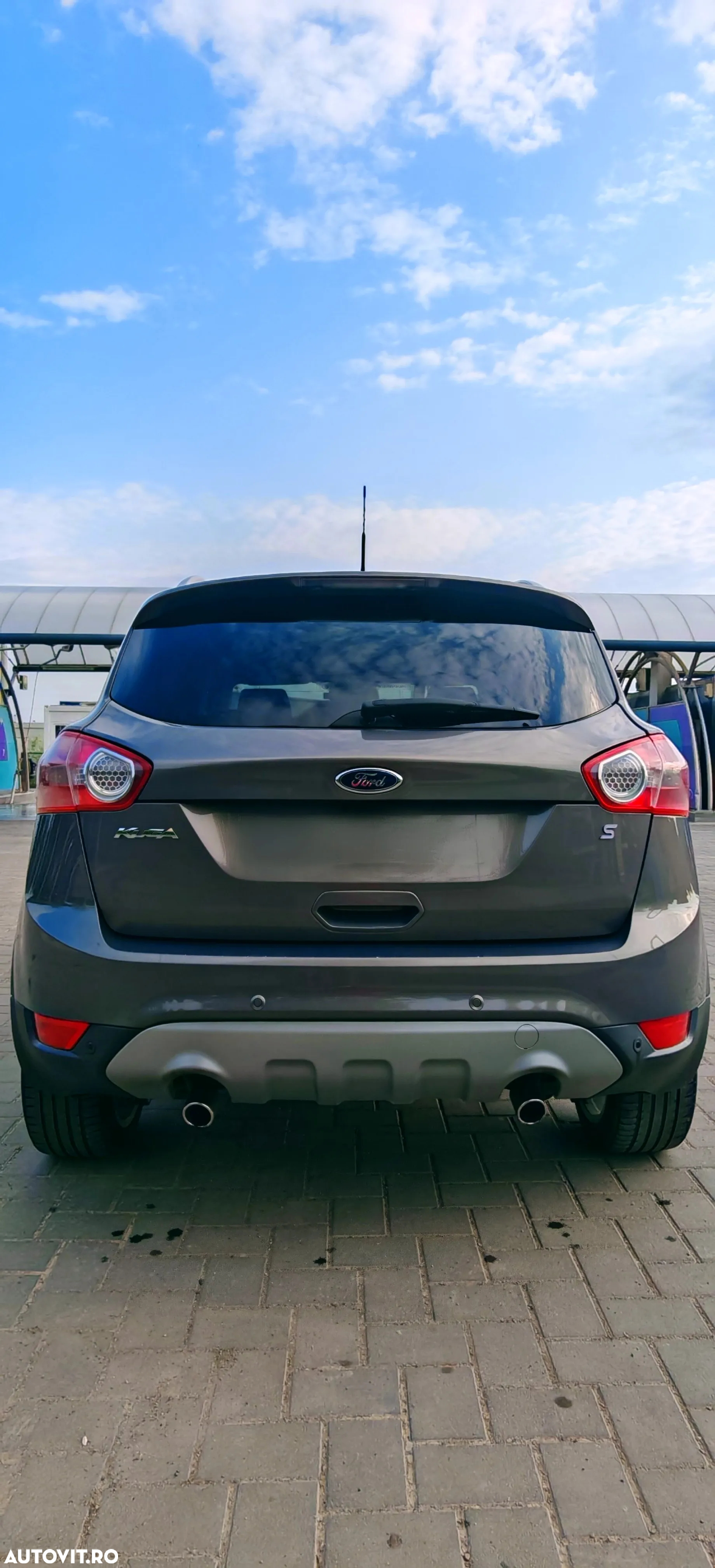 Ford Kuga 2.0 TDCi 4x4 Titanium - 8