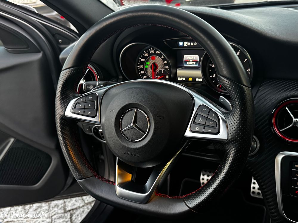 Mercedes-Benz A 45 AMG 4Matic Speedshift 7G-DCT - 27