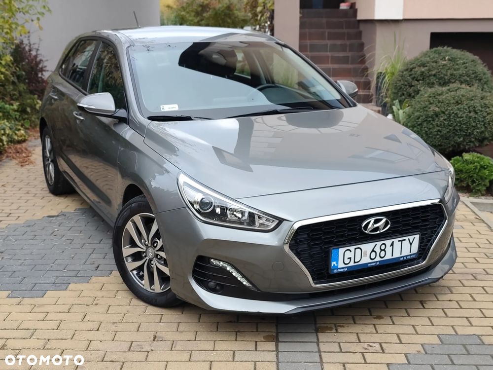 Hyundai i30 1.4 Classic + - 4