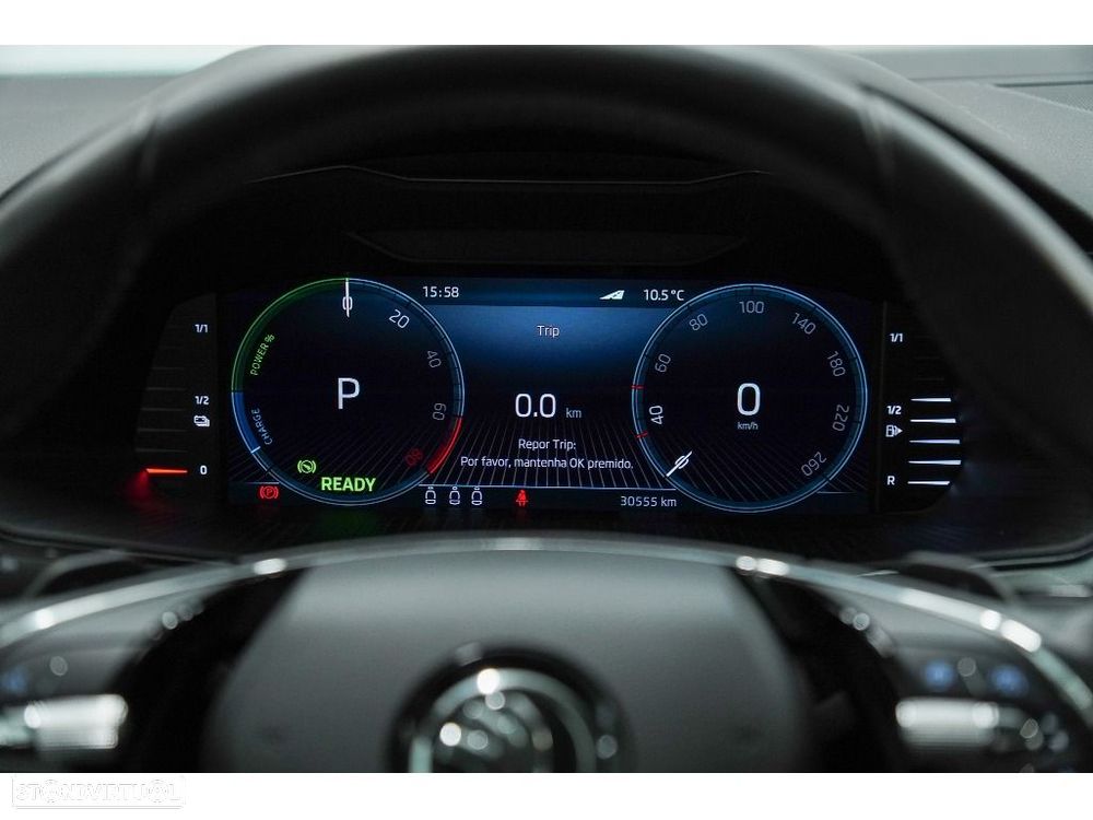 Skoda Superb Break - 24