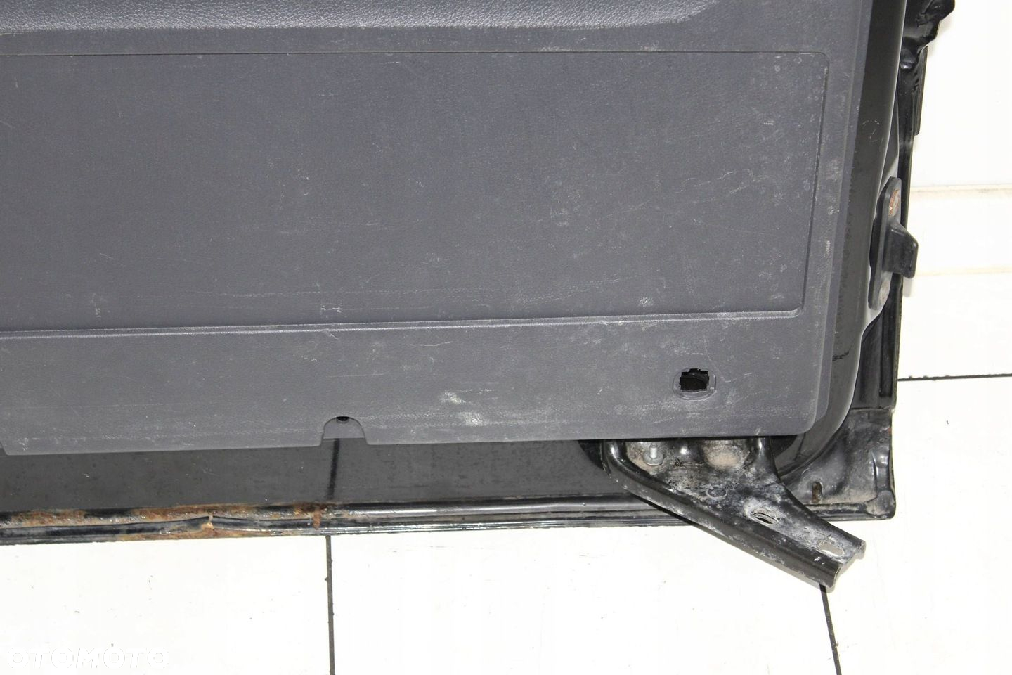 MERCEDES VITO W639 DRZWI LEWE PRZESUWNE BOCZNE 9197 - 15