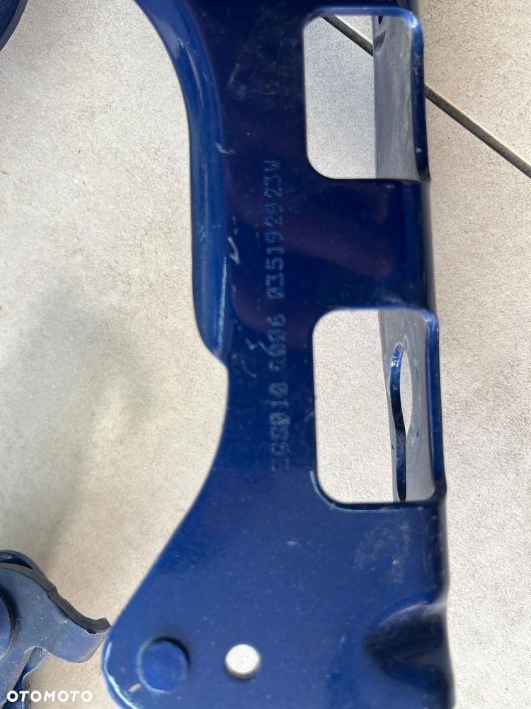 ZAWIAS MASKI LEWY PRAWY GLC X253 - 2