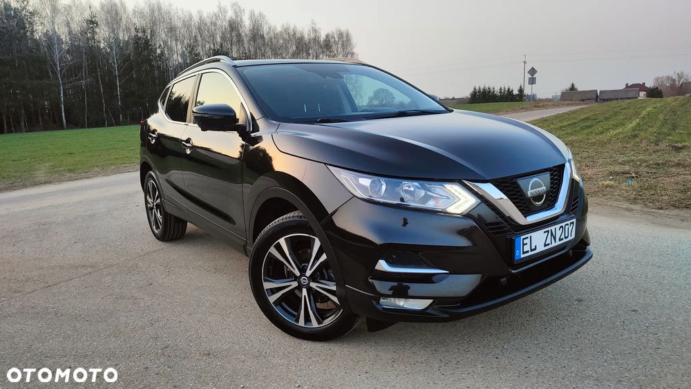 Nissan Qashqai 1.2 DIG-T Xtronic 360 - 1