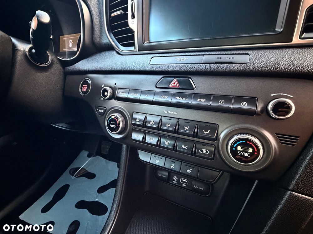 Kia Sportage 1.6 GDI L 2WD - 24