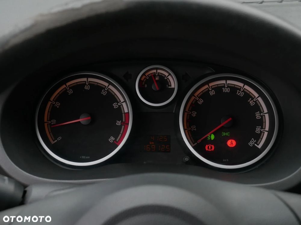 Opel Corsa 1.4 16V Edition - 30