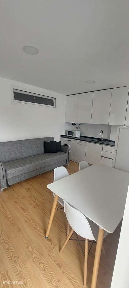 Apartamento T2 para alugar em Venda do Pinheiro - Grande imagem: 2/8