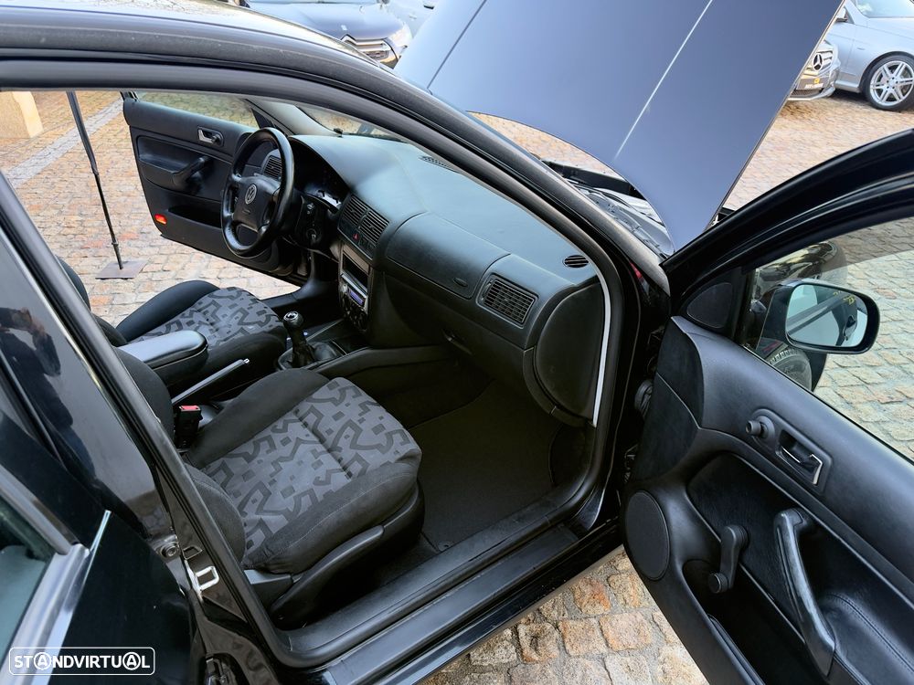 VW Golf 1.9 TDi Confortline AC - 43