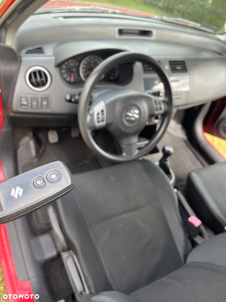 Suzuki Swift 1.3 GS / Premium - 8