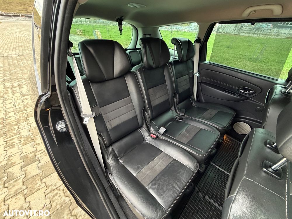 Renault Grand Scenic Energy dCi 130 Euro 6 S&S Bose Edition - 18