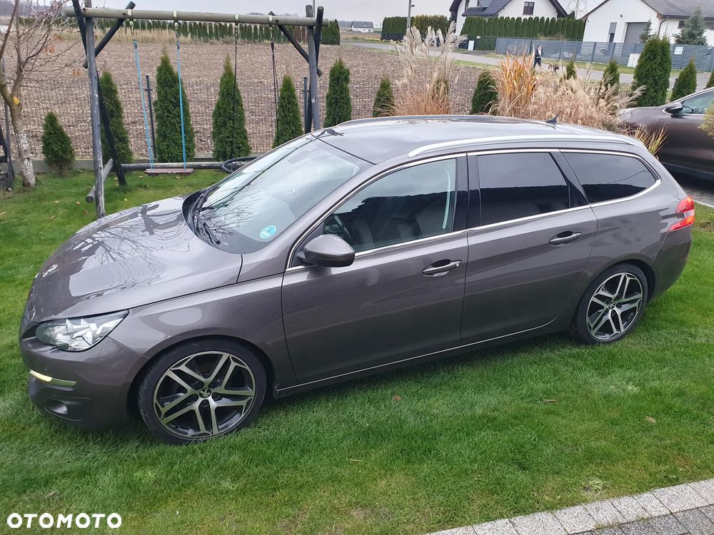 Peugeot 308 1.6 BlueHDi Allure S&S - 19