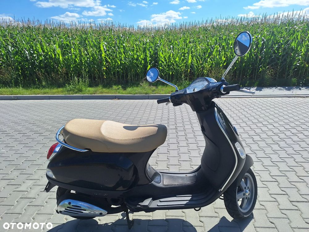 Vespa LX - 1