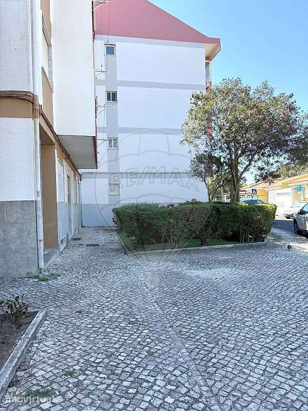Apartamento T3 para arrendamento - Grande imagem: 2/14