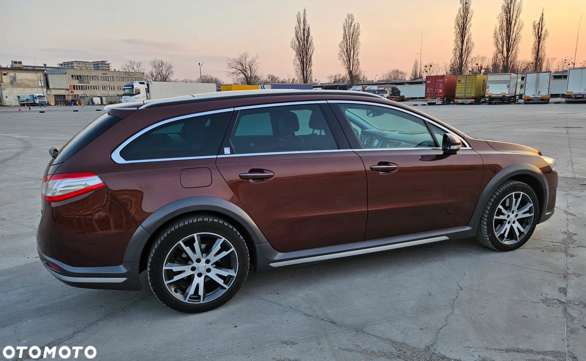 Peugeot 508 RXH 2.0 HDi HYbrid4 - 9