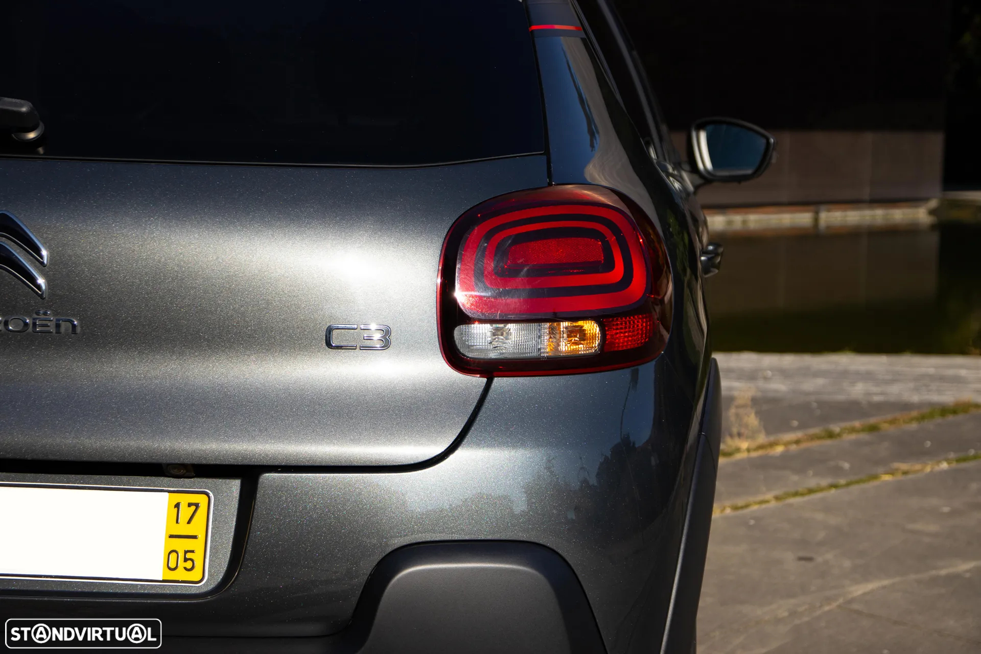Citroën C3 1.2 PureTech Shine - 6