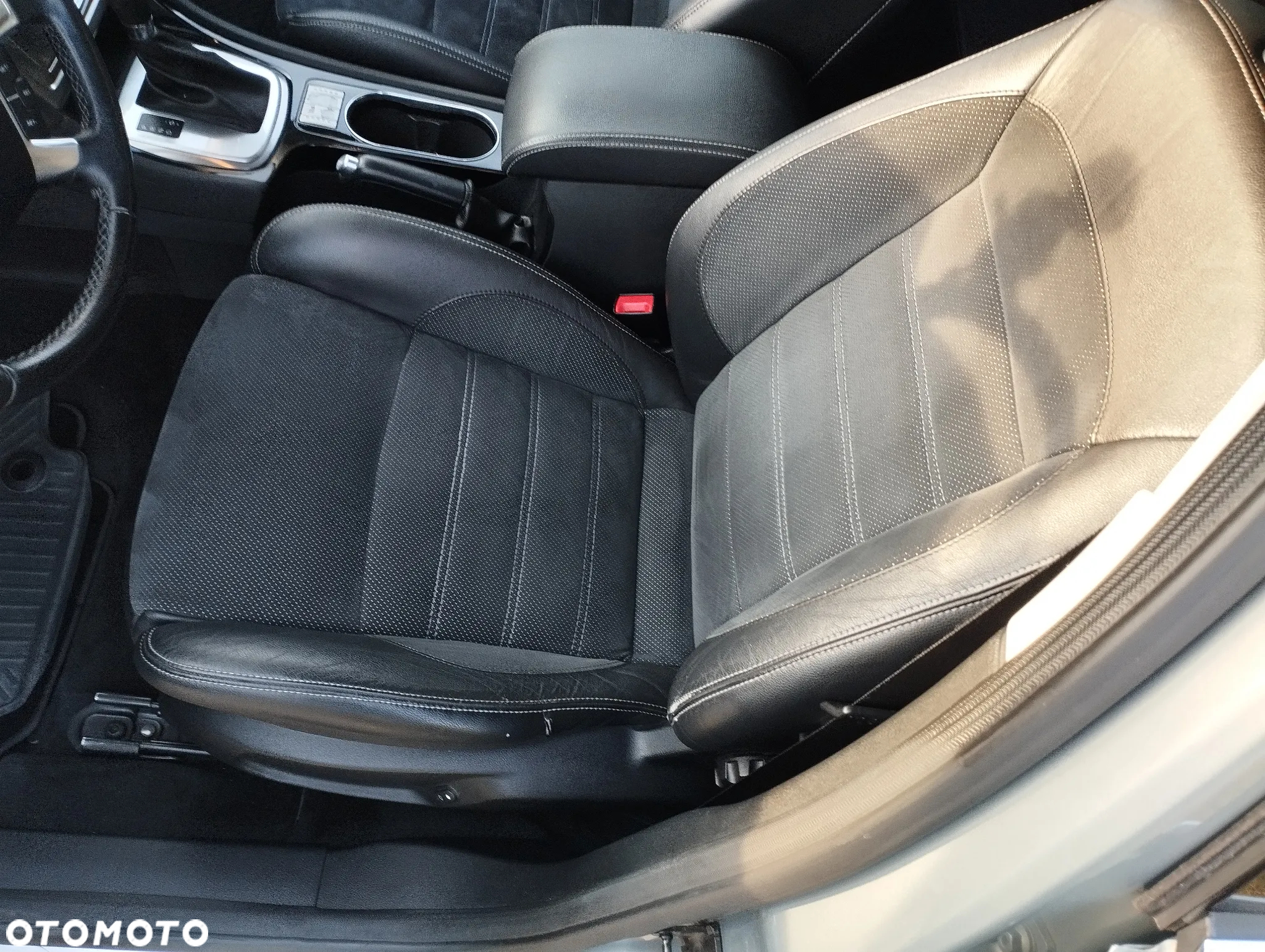 Ford Mondeo 2.0 TDCI S - 11