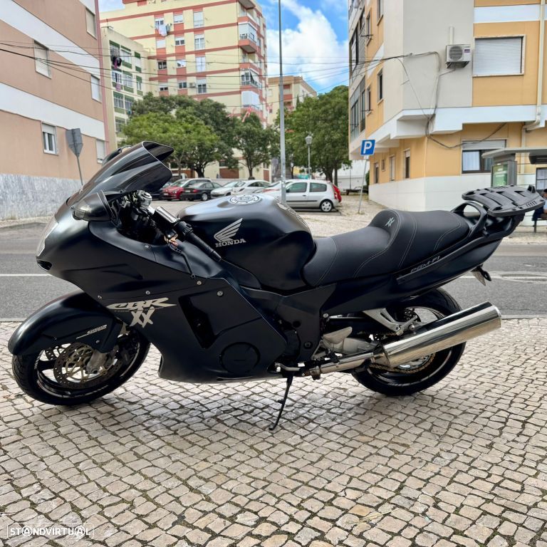 MV Agusta Brutale R - 28