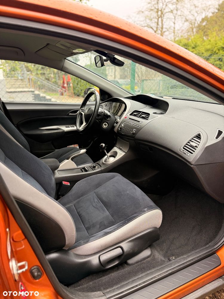 Honda Civic 1.8 Sport - 20