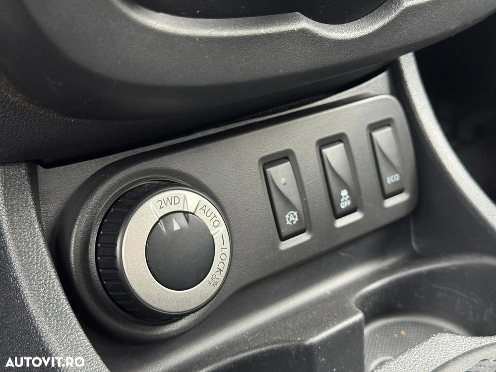 Dacia Duster dCi 110 FAP 4x4 Blackshadow - 27