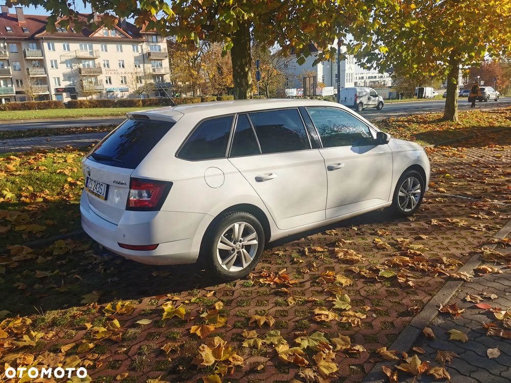 Skoda Fabia 1.0 Ambition - 6