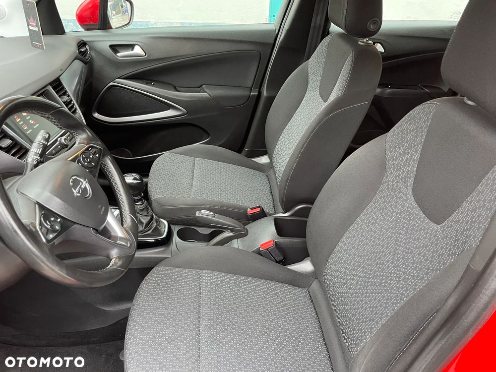 Opel Crossland X - 14