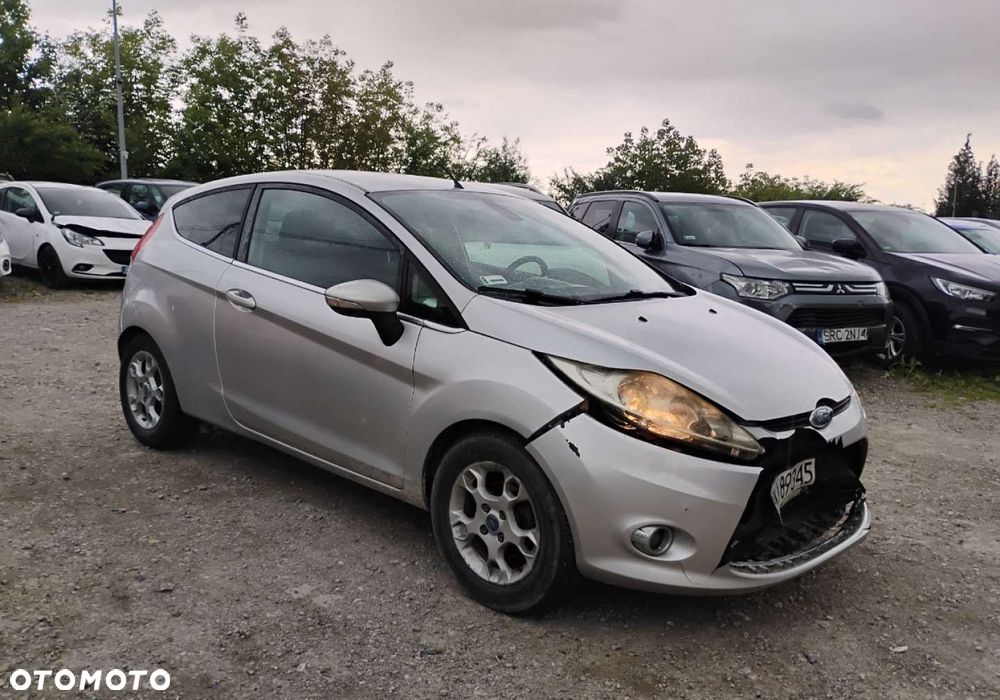Ford Fiesta - 22