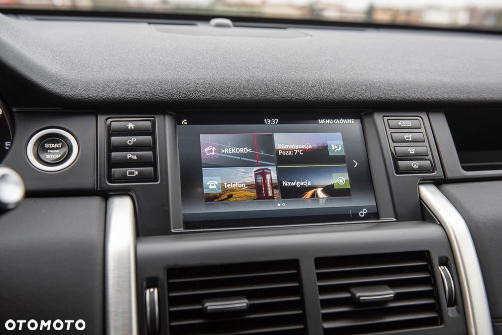 Land Rover Discovery Sport - 22